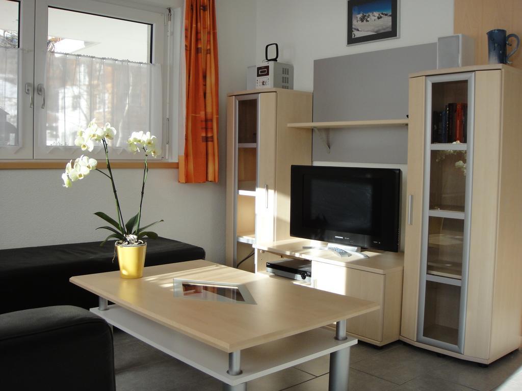 Haus Alpenstern Apartment ซาส-กรุนด์ ห้อง รูปภาพ
