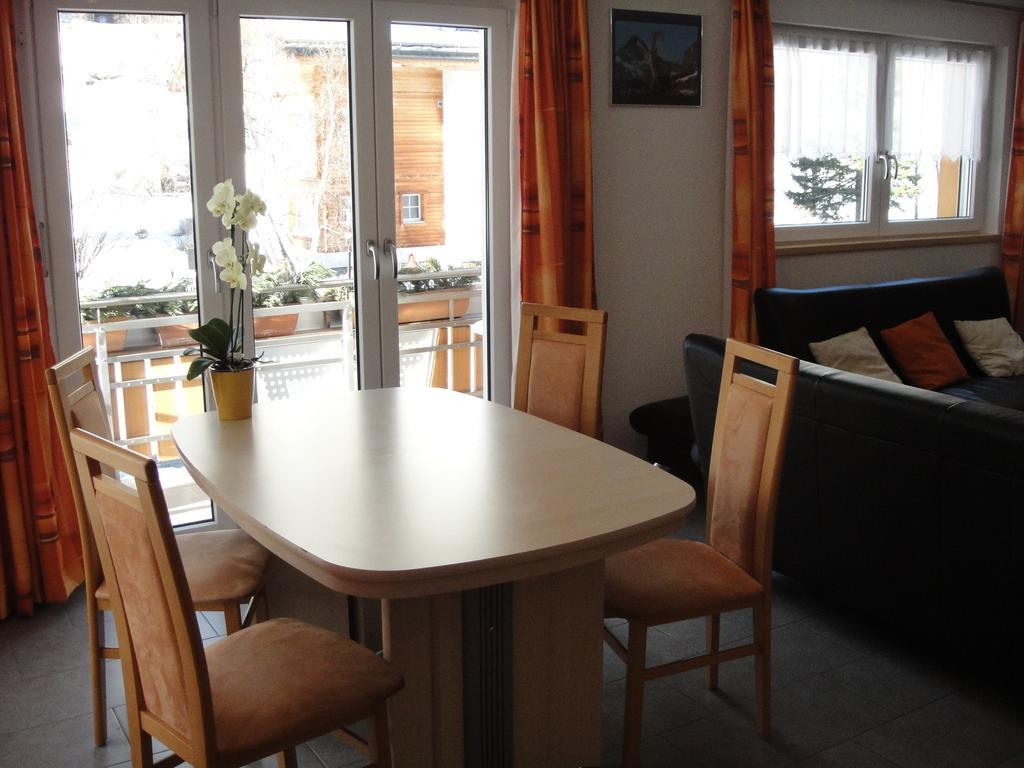 Haus Alpenstern Apartment ซาส-กรุนด์ ห้อง รูปภาพ
