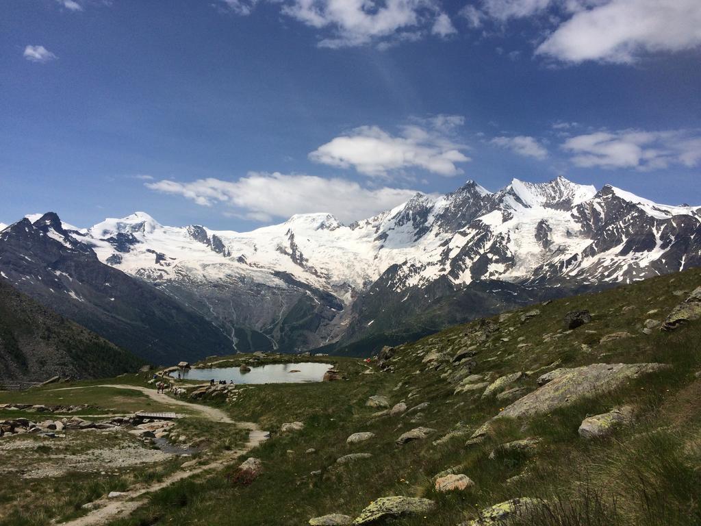 Haus Alpenstern Apartment ซาส-กรุนด์ ภายนอก รูปภาพ