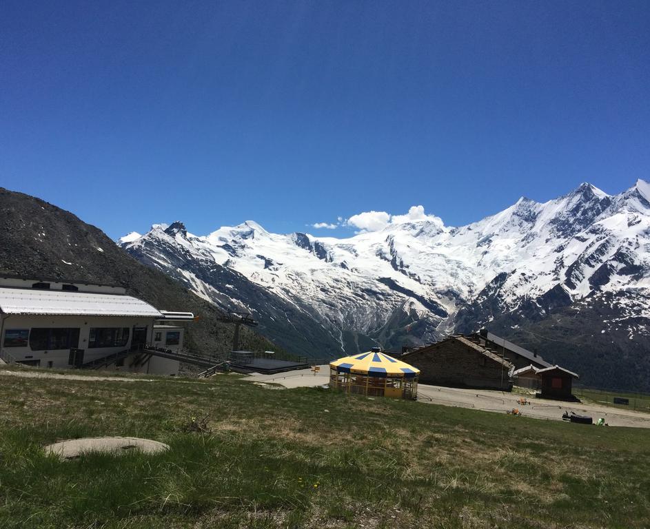 Haus Alpenstern Apartment ซาส-กรุนด์ ภายนอก รูปภาพ