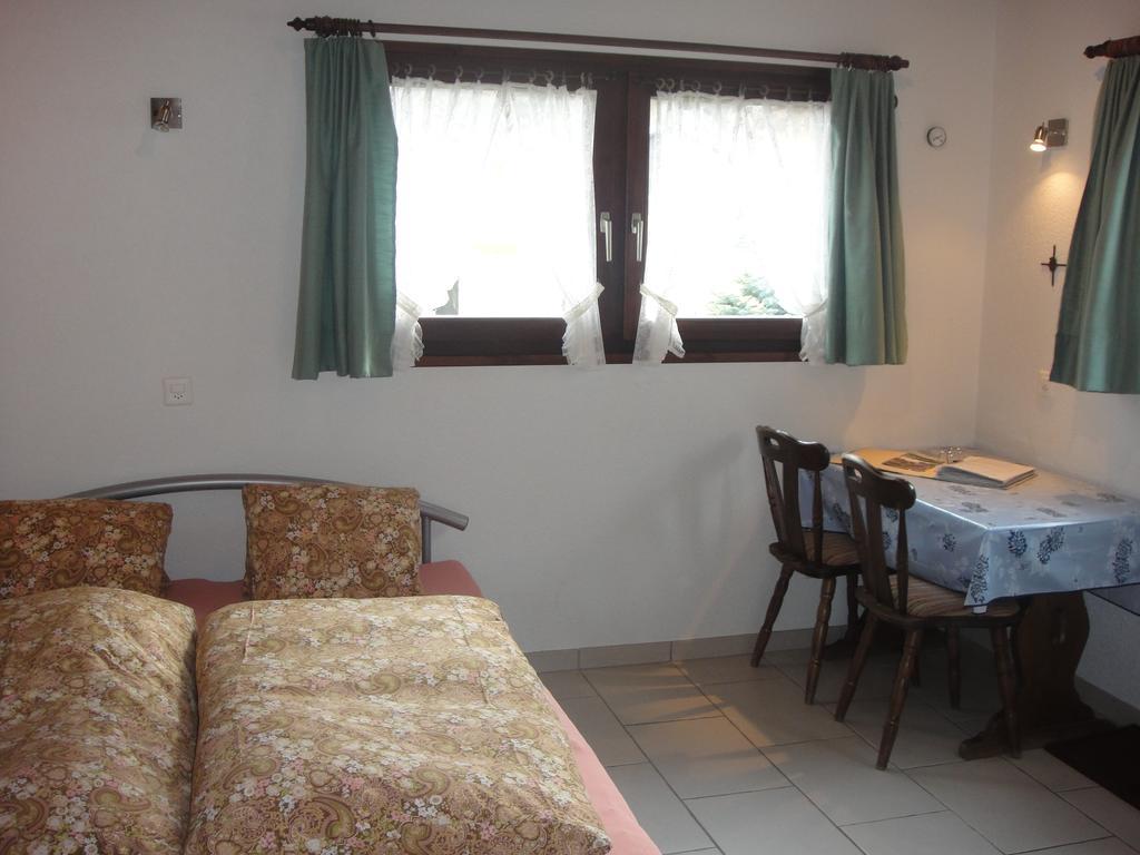 Haus Alpenstern Apartment ซาส-กรุนด์ ห้อง รูปภาพ